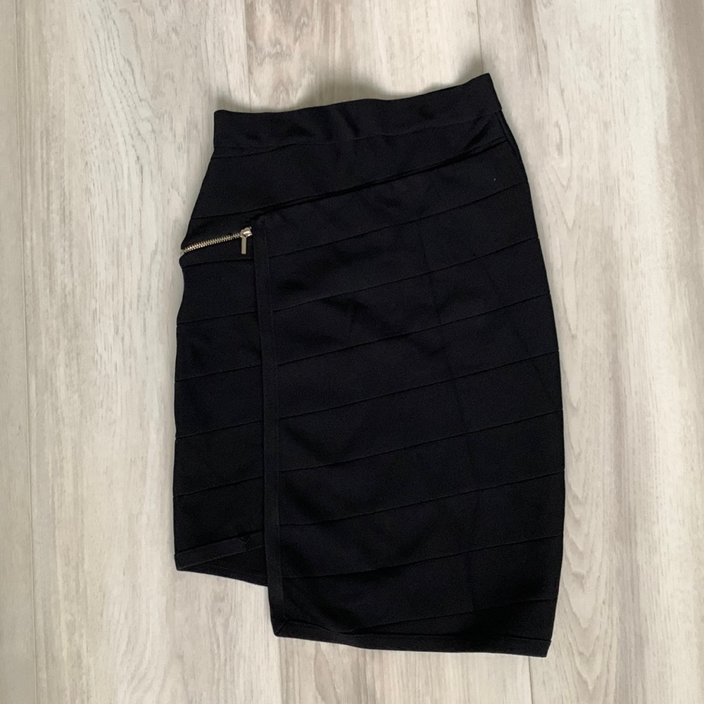 Bebe Black Asymmetrical Skirt Size S